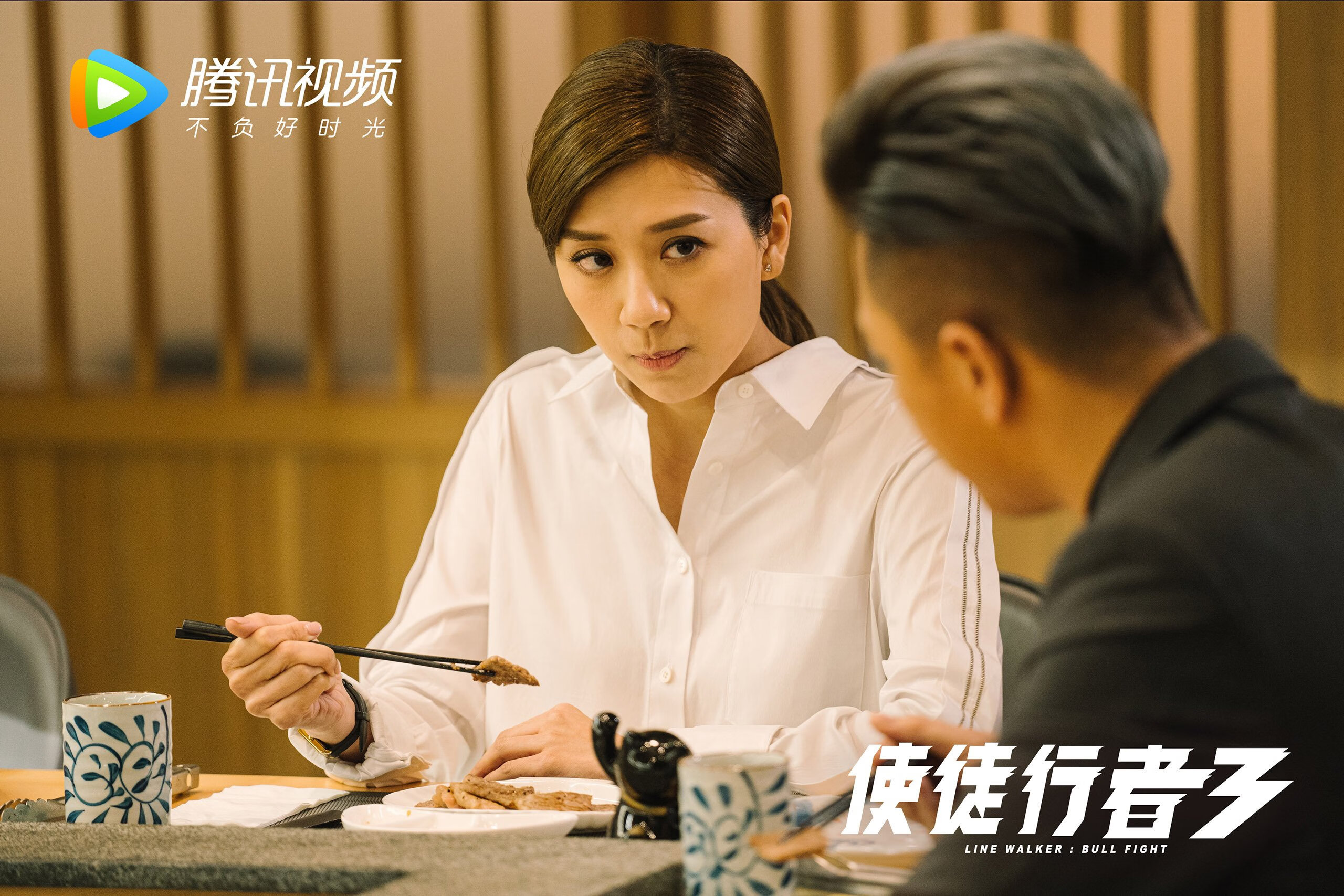 九游游戏中心-_篮网队频繁命中三分，比赛掌控在手_，篮网引起众怒