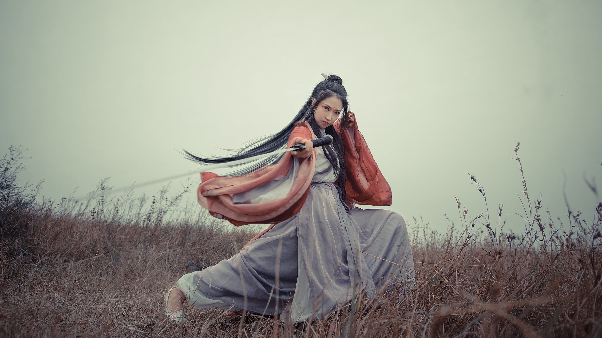 活动吸引了来自深圳市及周边地区的数百名青少年和市民参与。,吸引人的活动宣传语