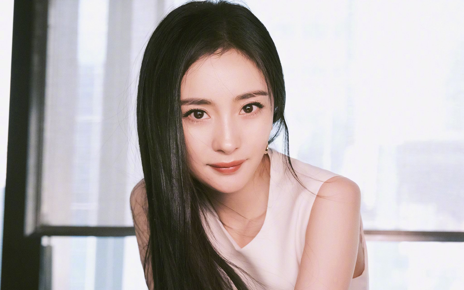 保利娜·亚历山德拉·普费夫10米跳台决赛精彩亮相